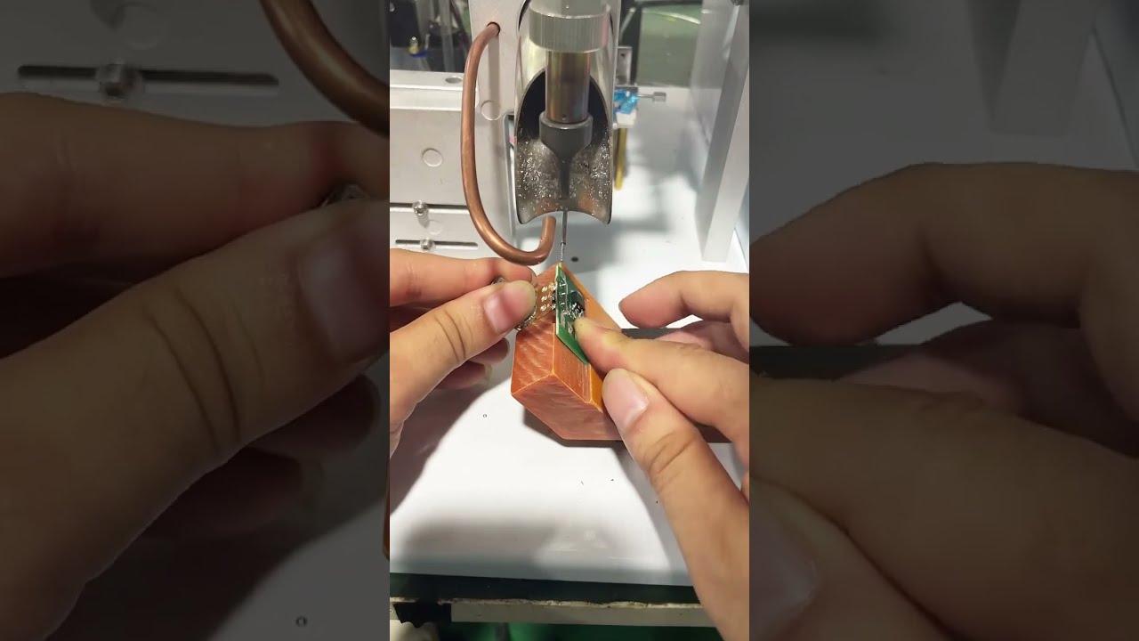 Полуавтоматическая паяльная машина для потенциометров и плат ПЛК #factory #machine