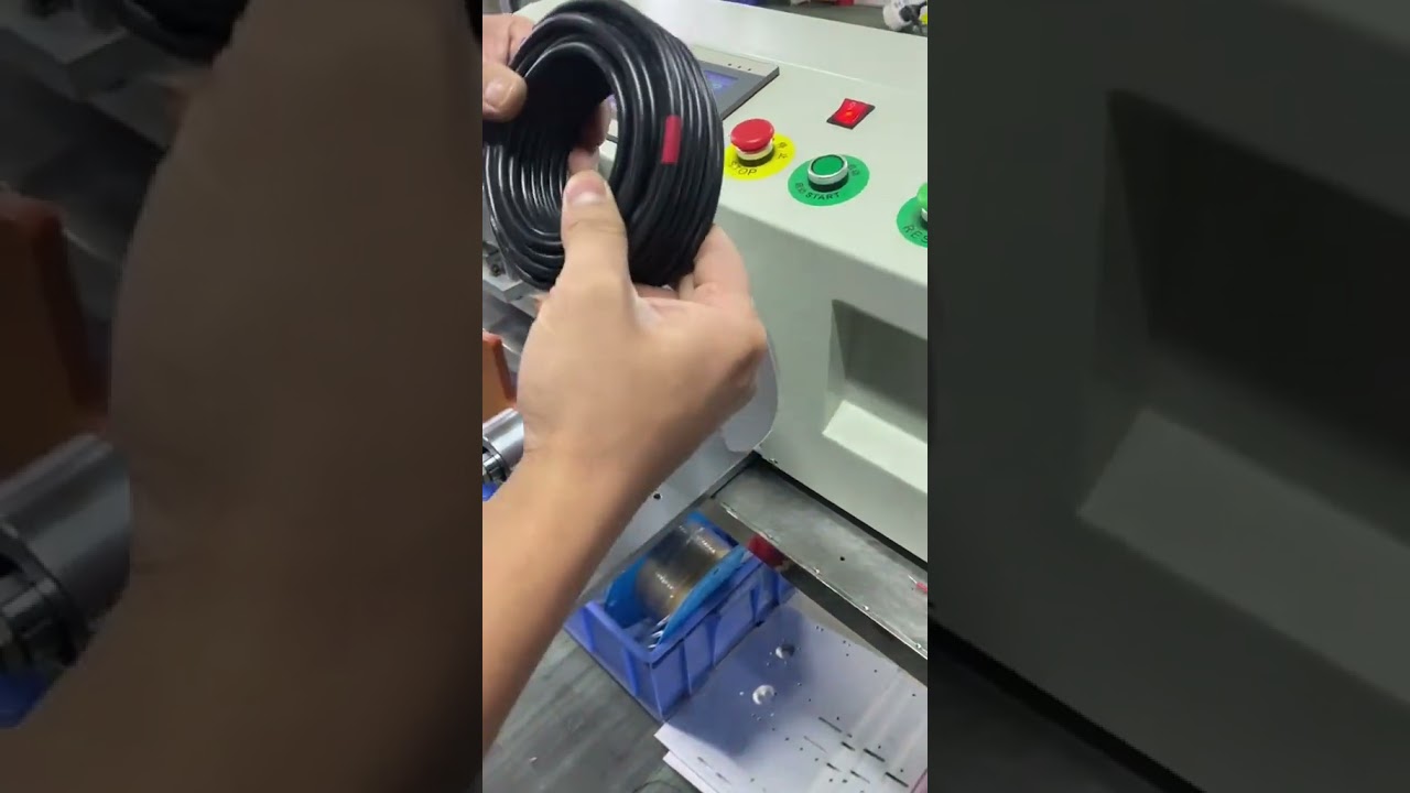 Идеальный помощник для измерения и намотки жгутов проводов #оборудование #станокдлязачисткипроводов #завод