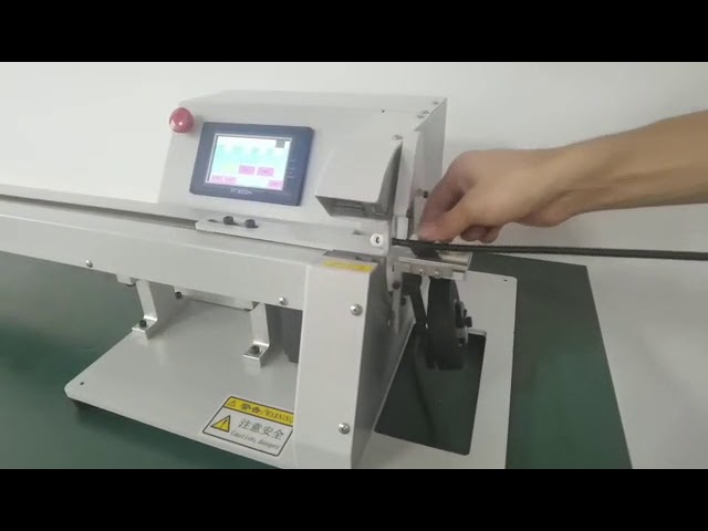 Лентообмоточная машина с протяжкой проволоки WPM 303K в действии