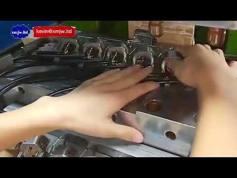 Автоматическая компактная 85-тонная C-образная вертикальная литьевая машина с CE для малых деталей