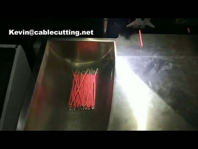 Высокоскоростной станок для зачистки, резки и обжима PCB-контактов и клемм