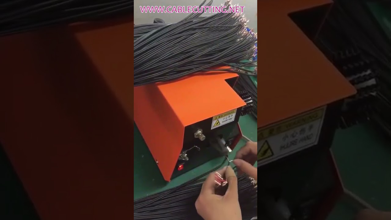 Машина для зачистки и скрутки экранированных кабелей
