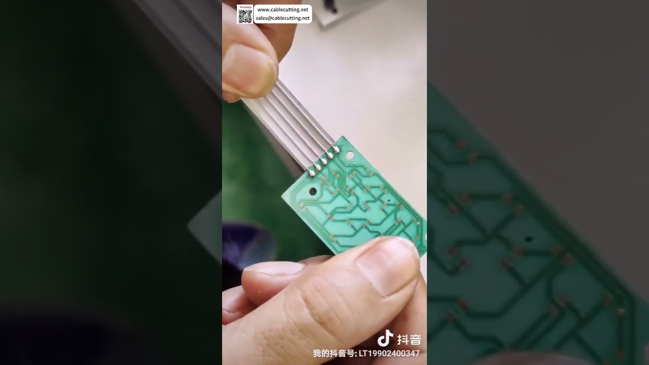 Автомат пайки ленточного кабеля к печатной плате: 700 шт/ч с идеальными паяными соединениями