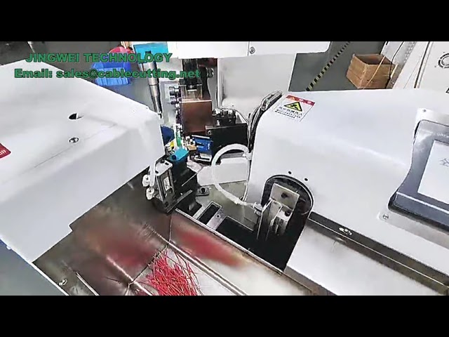 Полностью автоматический станок для обжима штыревых клемм и лужения проводов (односторонняя запрессовка)